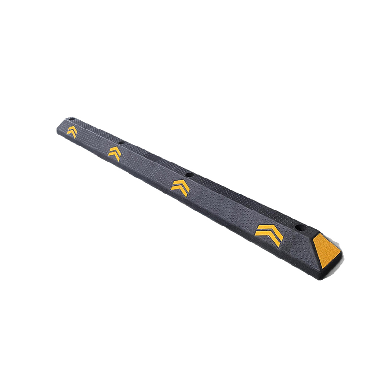 1830×150×100mm Rubber‑plastic Wheel Stop, Reflective Car Parking Curb Stopper For Parking Lot