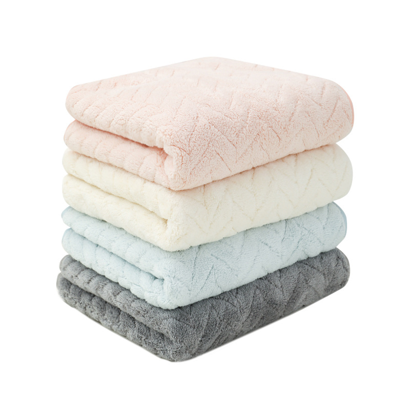 Towel – Cloud-Like Softness Powerful Water Absorption Hanging Loop Exquisite Edge Binding Towel